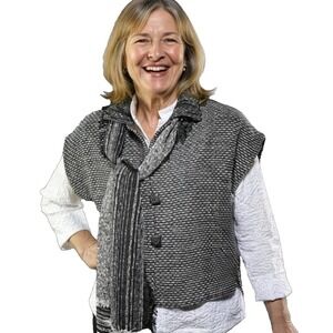 Dahlia Popovits Handmade Handwoven Cardigan Wearable Art Lagenlook Black White